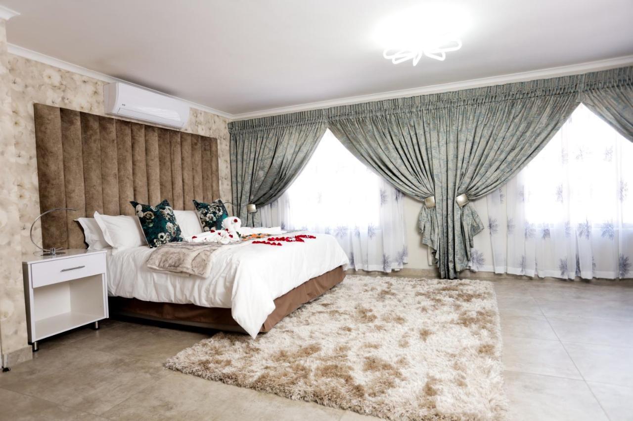 Lefa Boutique Hotel Rustenburg Exterior photo